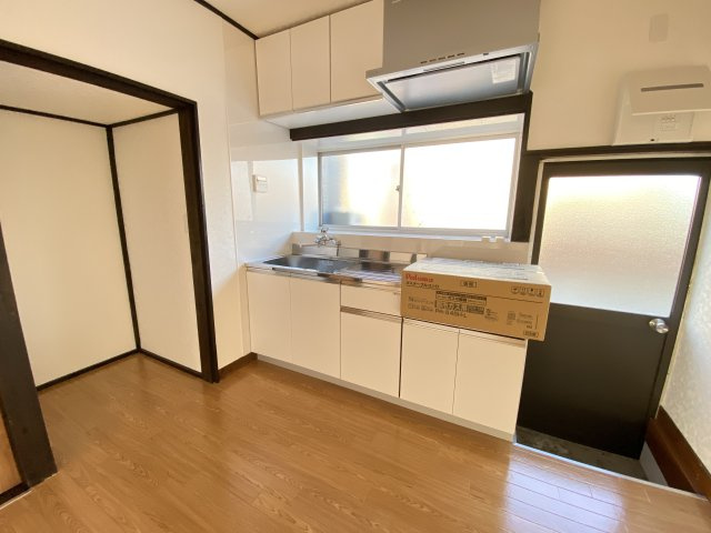 【キッチン】 | 本庄市下野堂　中古住宅   | 現地(2023年10月撮影)