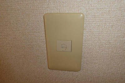 【設備】 | ペルレA | 電話モジュラー