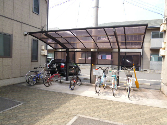 ペルレAのその他共用部分|自転車置き場