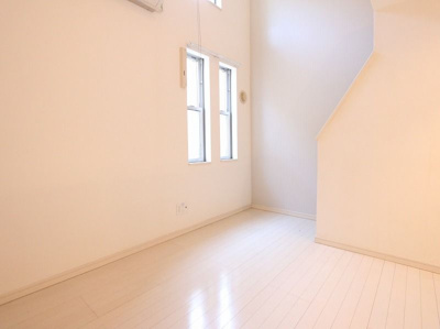 【洋室】 | テラスヴィラ博多 | 別号室の写真になります。現況優先。