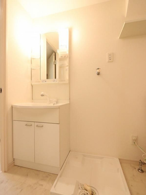 【洗面所】 | テラスヴィラ博多 | 別号室の写真になります。現況優先。