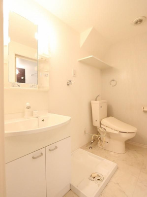 【トイレ】 | テラスヴィラ博多 | 別号室の写真になります。現況優先。