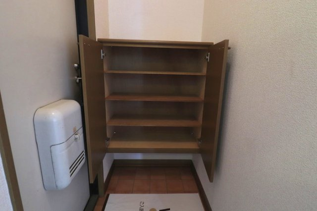 合志市幾久富のアパートの収納