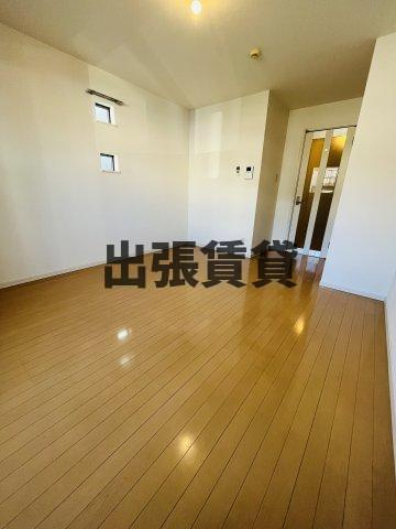 仲介手数料0円！クレフラスト大曽根北A棟の居間・リビング