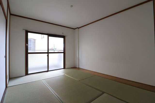 佐藤第3マンションの寝室
