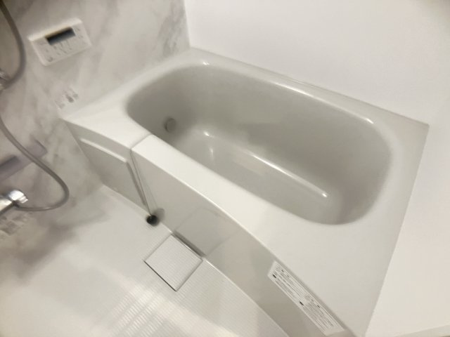 ハーベスト東市川の浴室