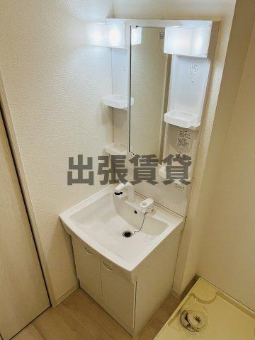 PLUTO OZONEの洗面所