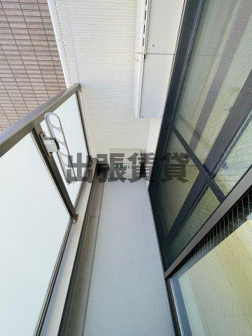 PLUTO OZONEのバルコニー