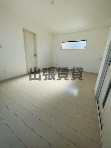 PLUTO OZONEの居間・リビング