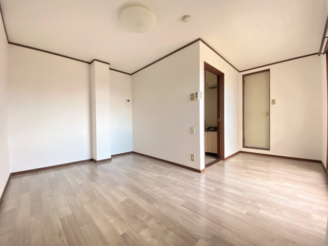 クレインファーストの寝室