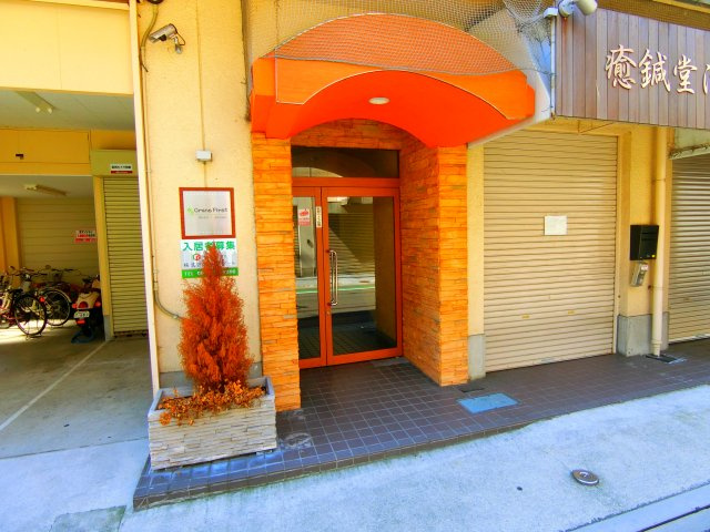 クレインファーストのエントランス