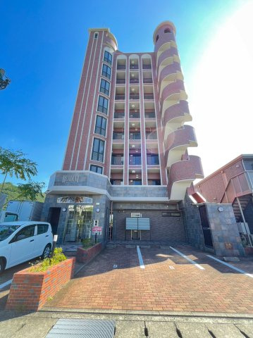 レジデント京泊