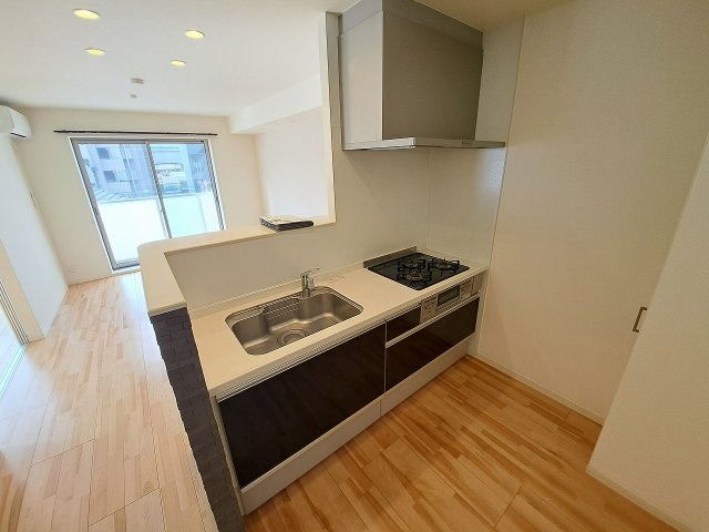 リラサーレ甲子園高潮町のキッチン