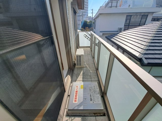 リラサーレ甲子園高潮町のバルコニー