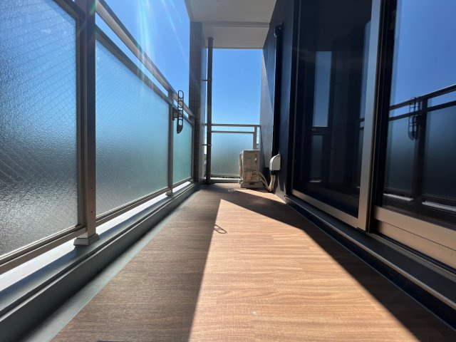 ＭＩＳＴＲＡＬ姫路駅前Ⅷ安田のバルコニー