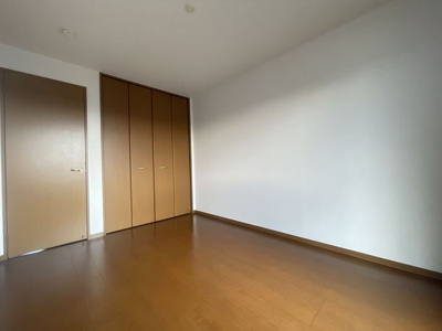 【洋室】 | ロイヤルシャトー