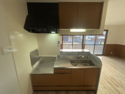 【キッチン】 | ロイヤルシャトー