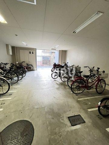 アヴァンセクール京橋南のロビー|建物の内部です