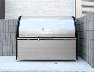 【その他共用部分】 | 専用の敷地内ゴミ置き場があります(^^)/