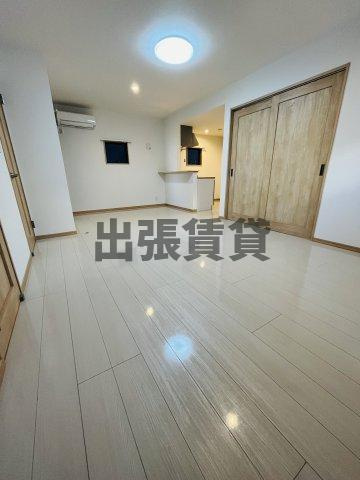 仲介手数料0円！Leo Aries 大曽根の居間・リビング