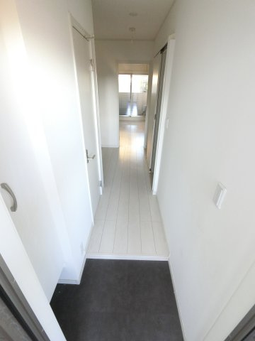 ラントヴィル西船橋の玄関