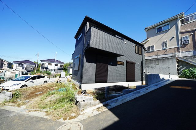 【保土ヶ谷区上菅田町608-1全１３棟新築戸建て１１号棟】★仲介手数料無料★（上菅田笹の丘小学校・上菅田中学校）の外観