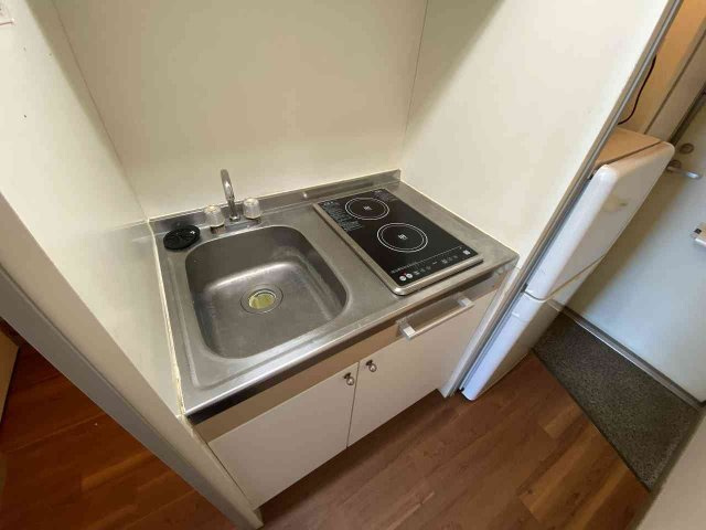 レオパレススペースシャトルのキッチン|設備・使用は号室により異なる為、現況を優先いたします。