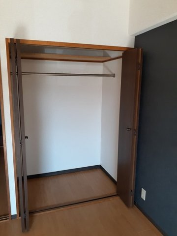 アネックス森岡の収納|大きなものも収納できそうです