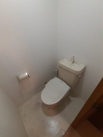 アネックス森岡のトイレ|シンプルで使いやすいトイレです