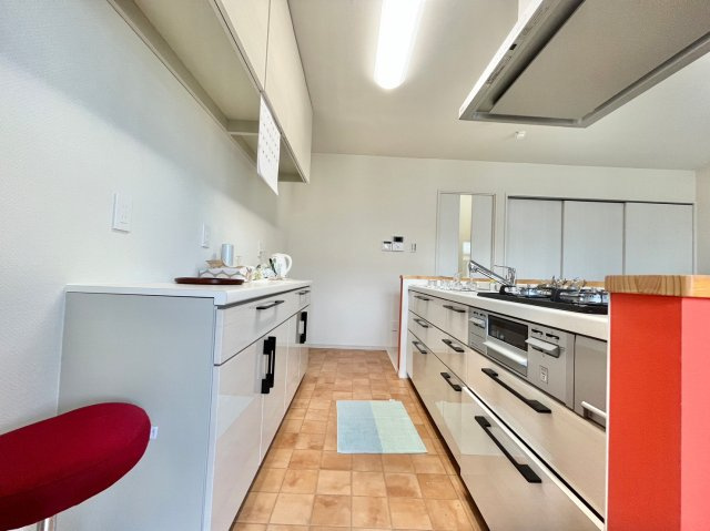 デルフィ西大路 2階のキッチン