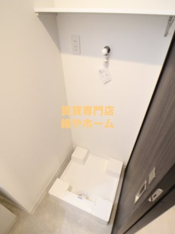 NU岸里駅前の設備