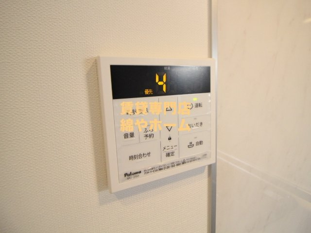 NU岸里駅前の設備