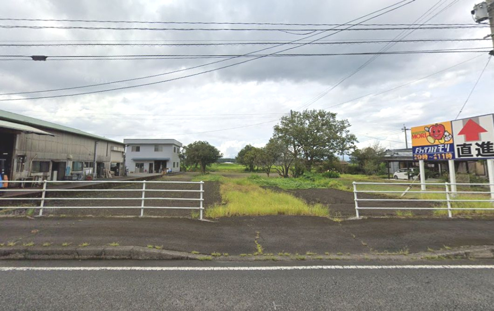 曽於市末吉町岩崎の売地の外観