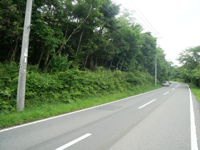 富士急十里木高原別荘地②　十里木の前面道路含む現地写真|2