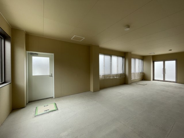 袋井高尾店舗の内装