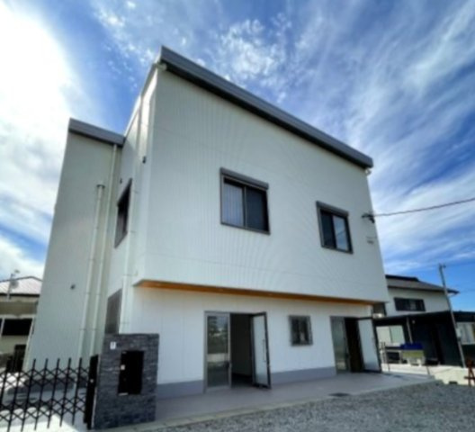 袋井高尾店舗の外観