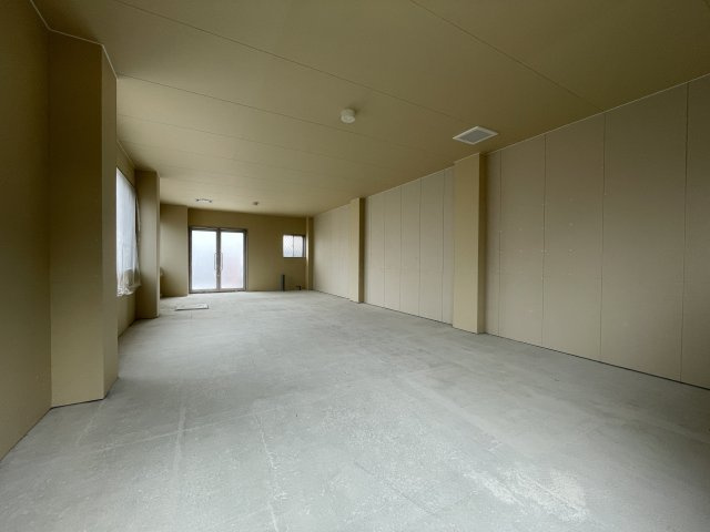 袋井高尾店舗の内装