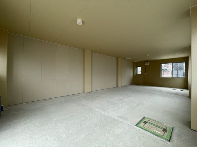 袋井高尾店舗の内装