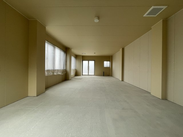 袋井高尾店舗の内装