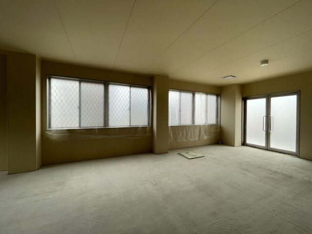 袋井高尾店舗の内装