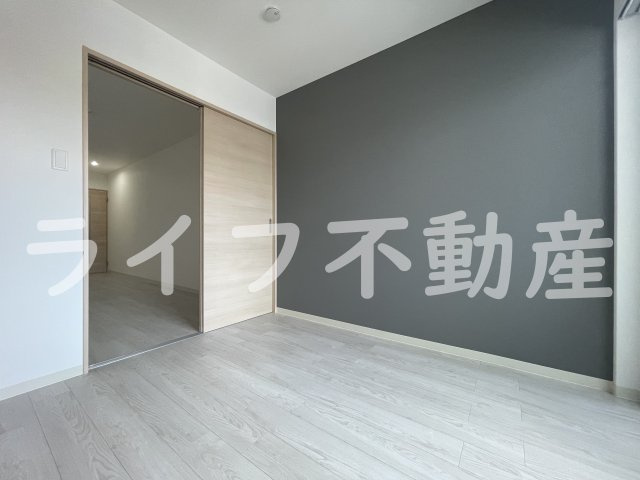 badge tomoi ESTⅡの洋室|明るい洋室です