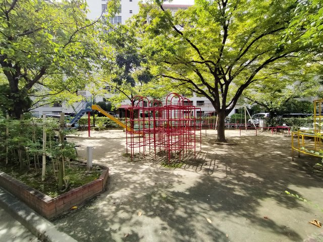 クローバーハイツ森小路二号棟の周辺