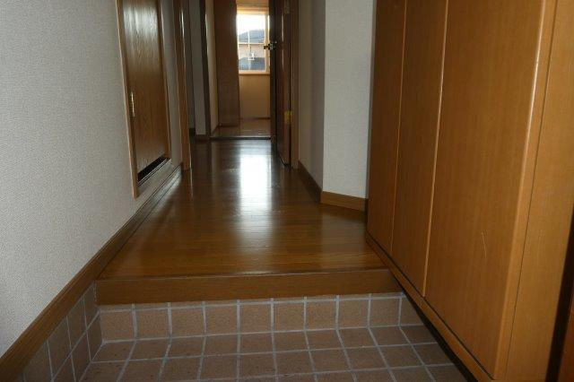 カリーノ・カーサＢの玄関