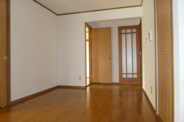 カリーノ・カーサＢの居間・リビング