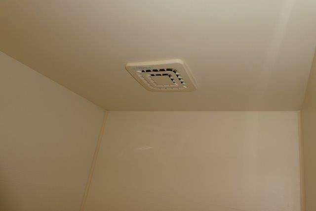 クレストールＤの浴室|浴室換気扇