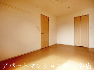 【寝室】 | エスポワール