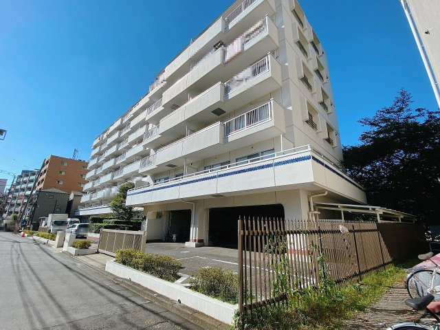 フジタ早稲田マンションの外観