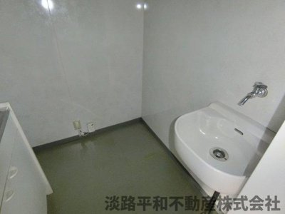 【洗面所】 | 本岡ビル