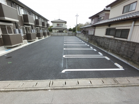 グラントゥールの駐車場