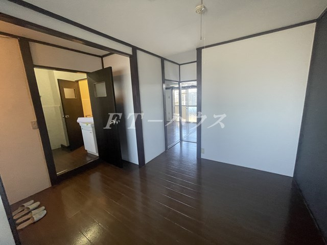 クロノス習志野の居間・リビング